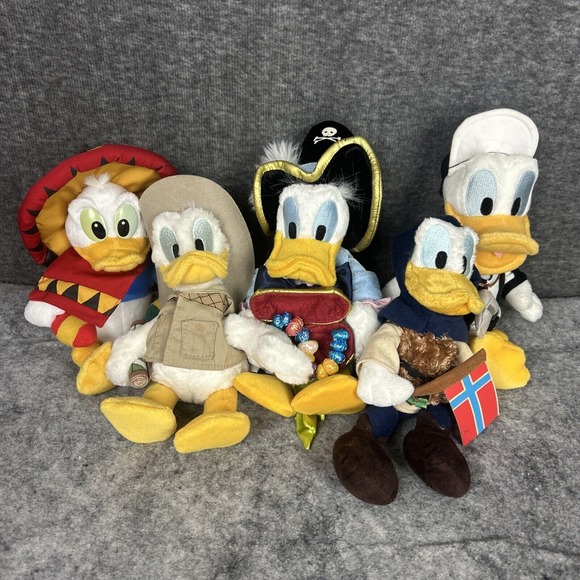 Disney Lot of 5 Bean Bag Plush Donald Duck Pirate Safari Referee Pilot Mexican - Picture 1 of 13